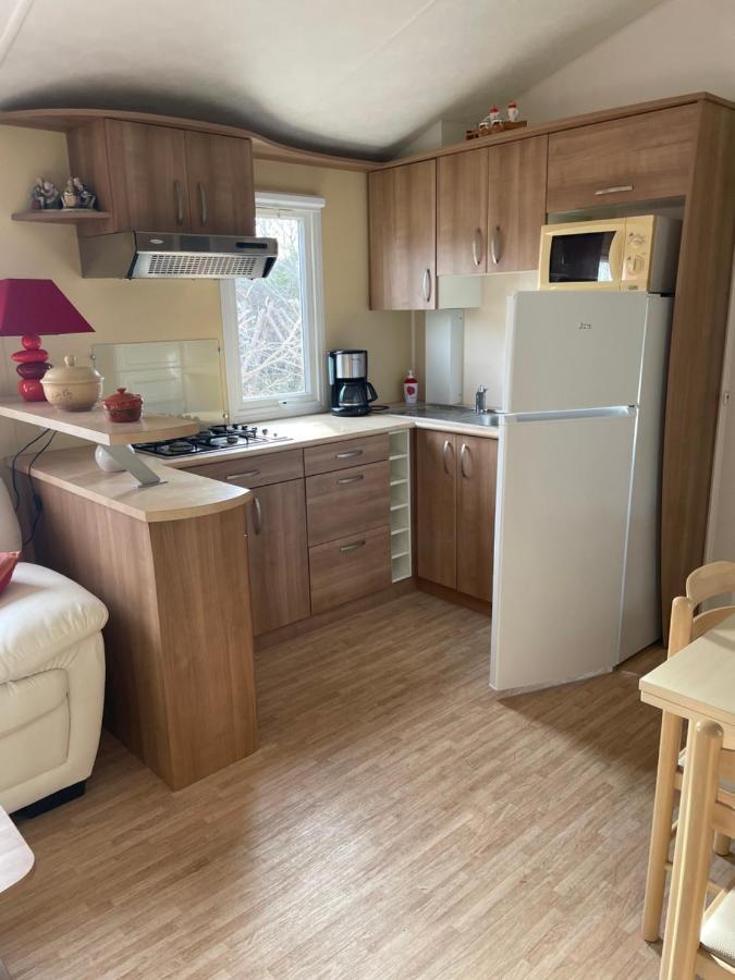 Mobil Home Parfait Etat Sur Camping Arvert Екстериор снимка